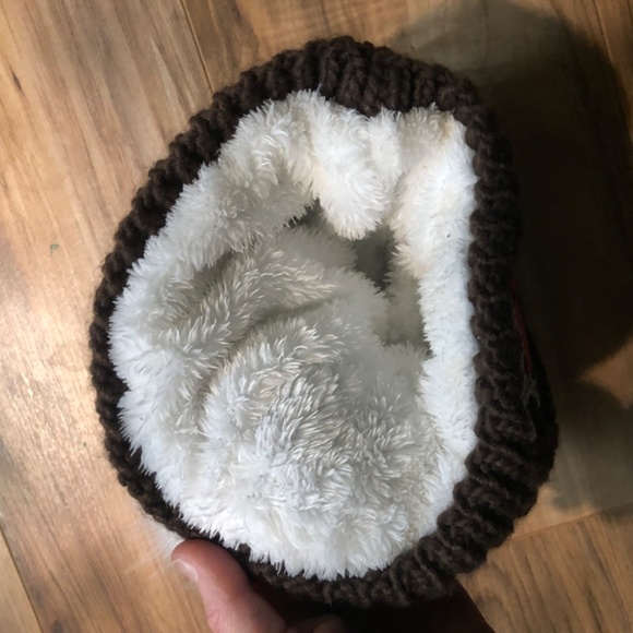 Cleveland Browns Hat beanie puff ball - Picture 3 of 3